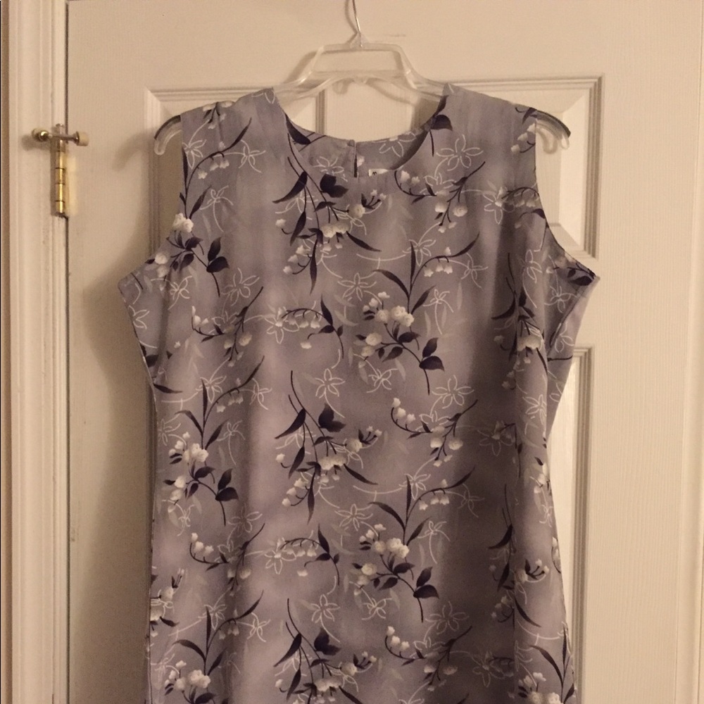 Purple/Gray flower print dress